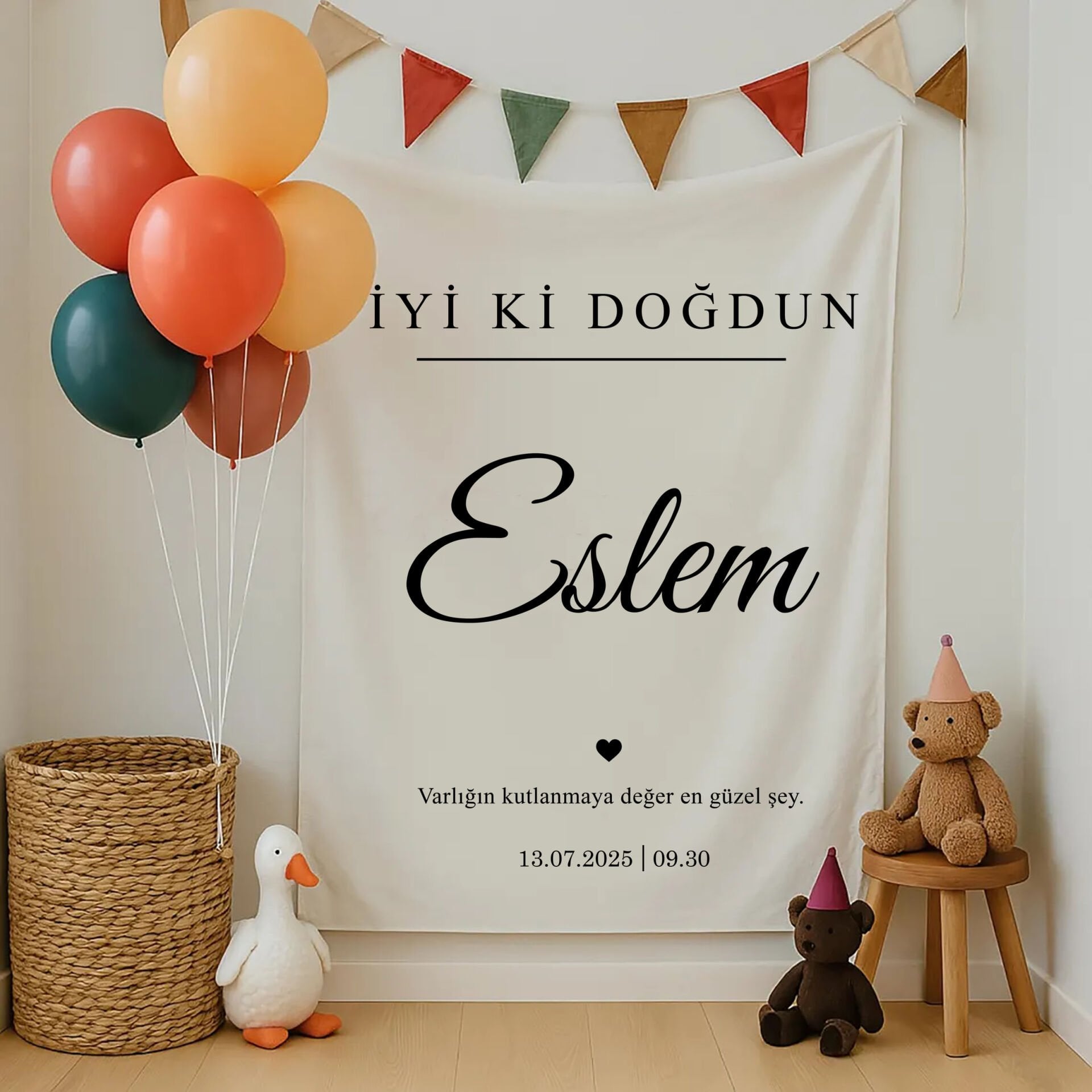 Kişiye Özel Minimal Doğum Günü Duvar Örtüsü