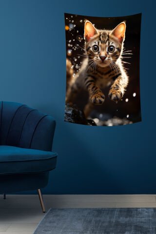 Zıplayan Yavru Kedi Desenli Duvar Örtüsü