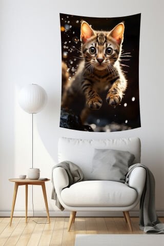 Zıplayan Yavru Kedi Desenli Duvar Örtüsü