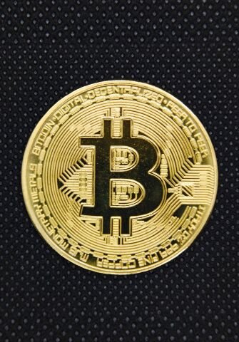 Bitcoin Desenli Duvar Örtüsü