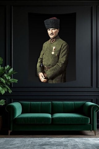 Atatürk Askeri Üniforma Portre Duvar Örtüsü