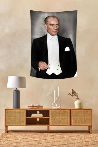 Atatürk Şıklık ve Zarafet Duvar Örtüsü