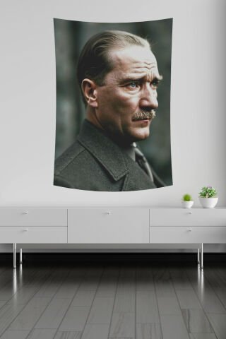 Atatürk Karizmatik Bakış Duvar Örtüsü