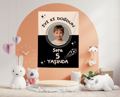 Doğum Günü Duvar Örtüsü