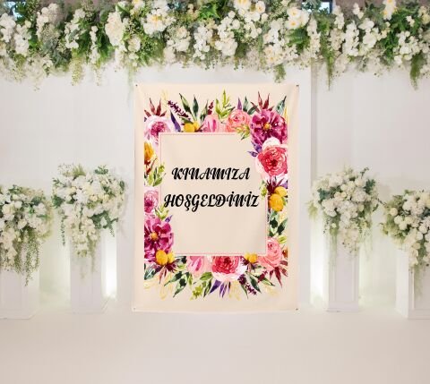 Kına Duvar Örtüsü