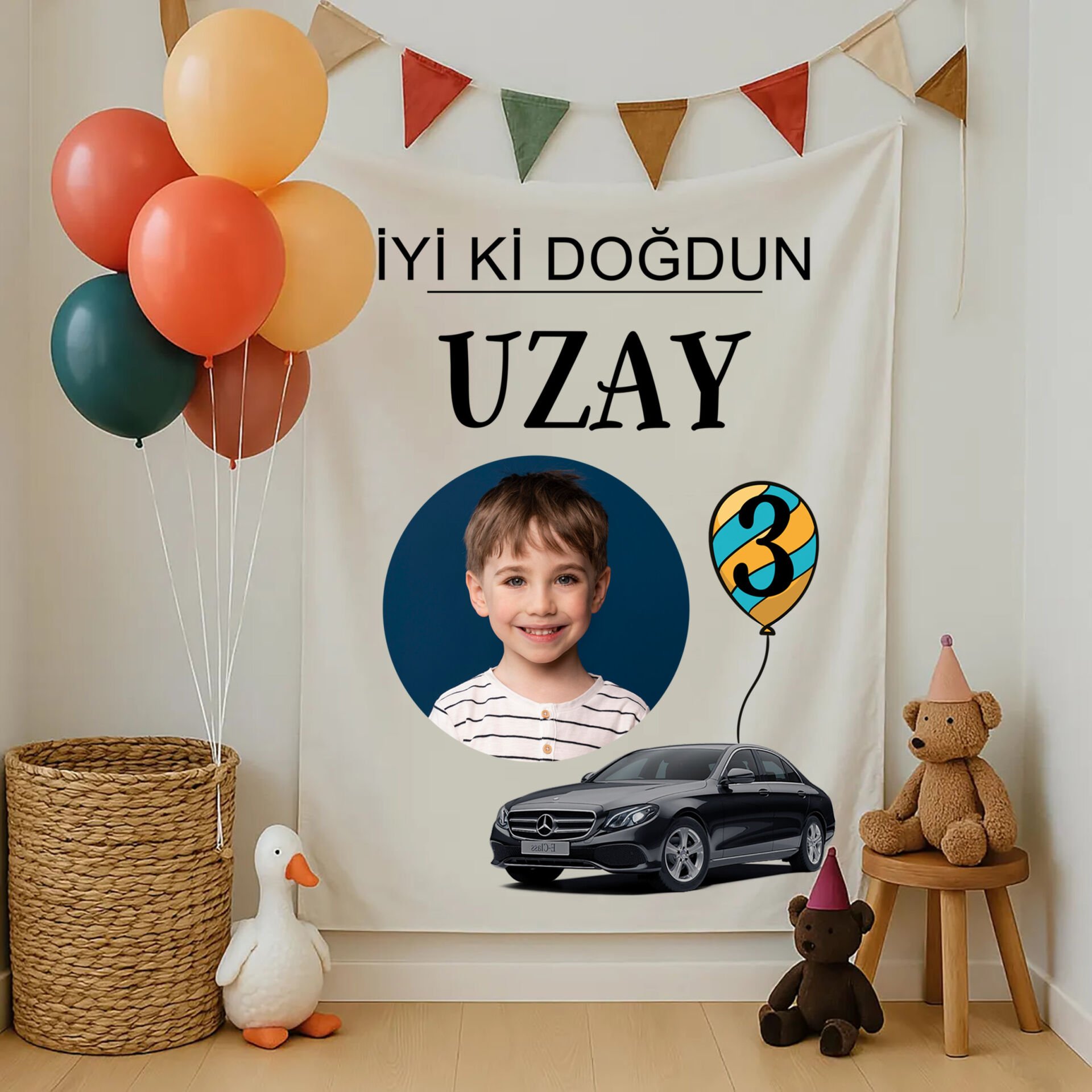 Doğum Günü Duvar Örtüsü