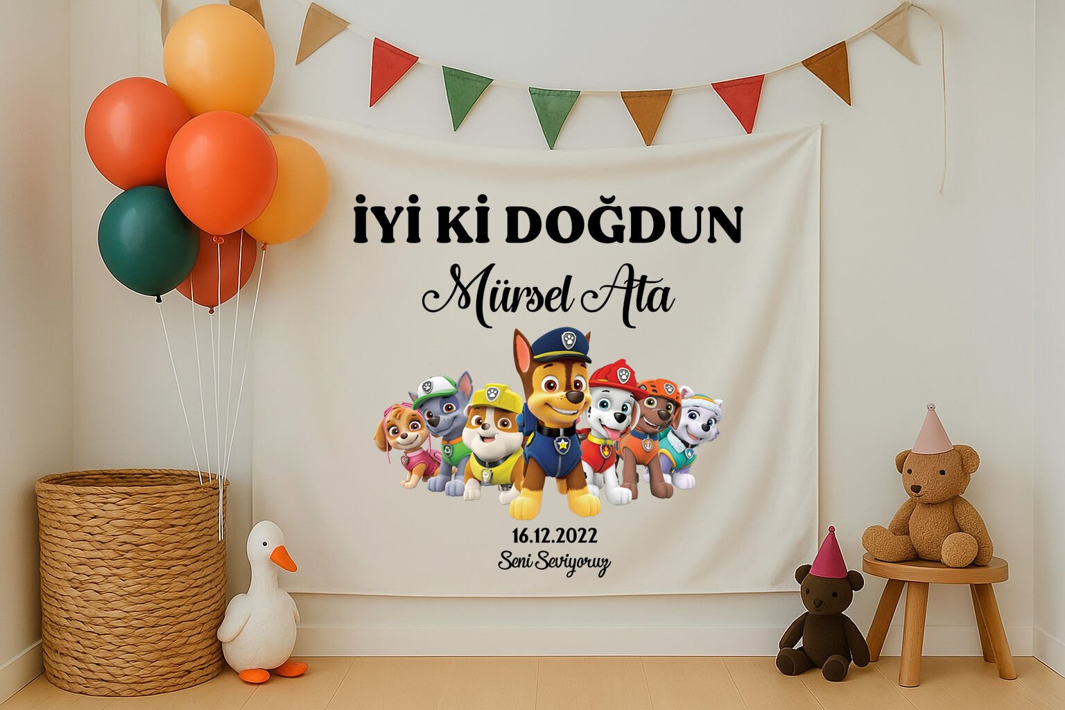Doğum Günü Duvar Örtüsü