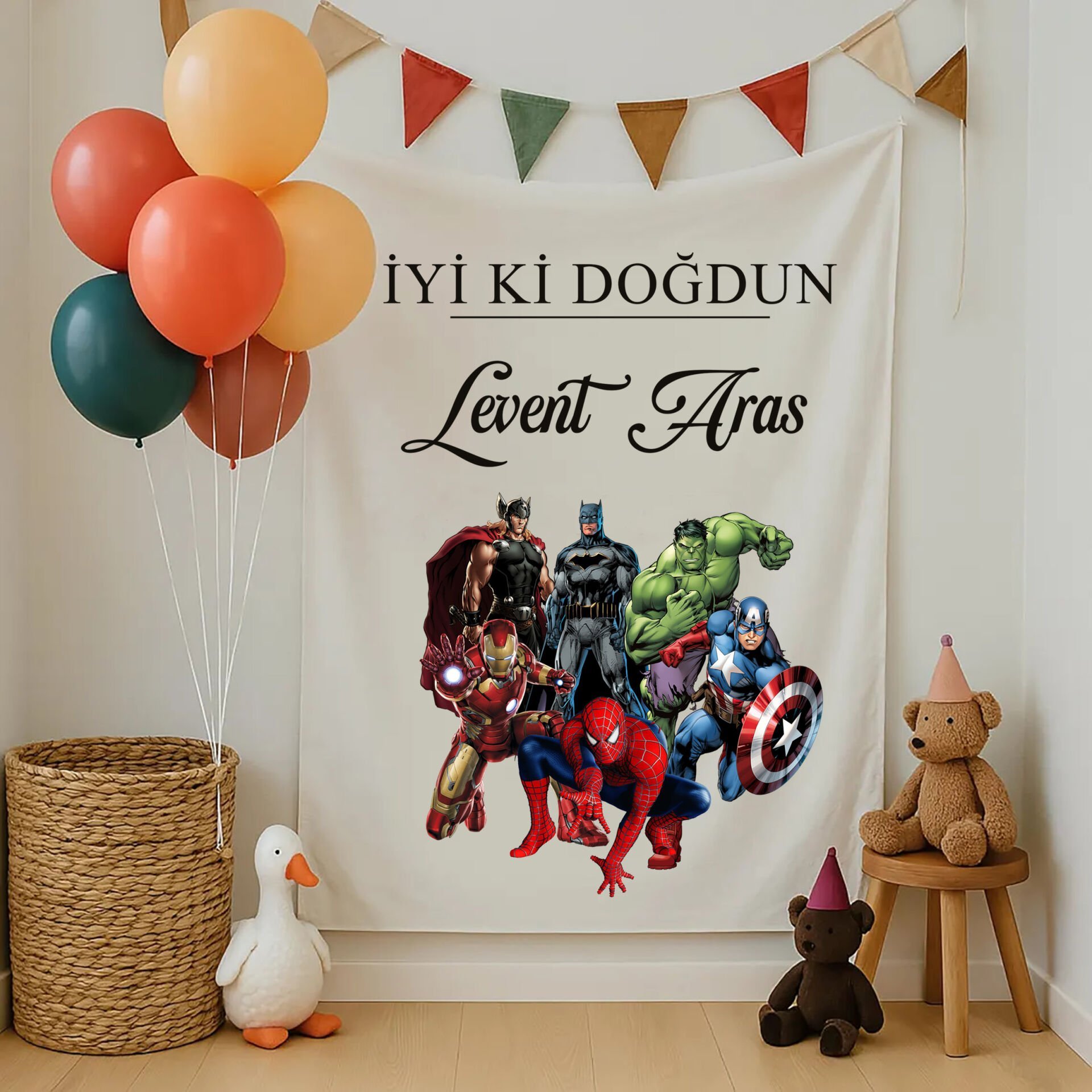 Doğum Günü Duvar Örtüsü